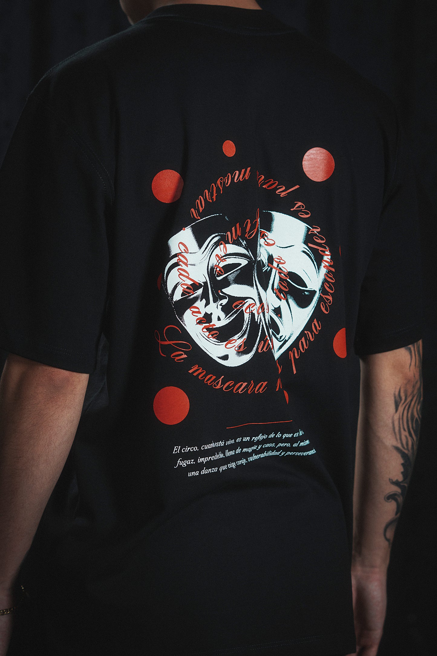 MURU MUNDUS T-SHIRT BLACK