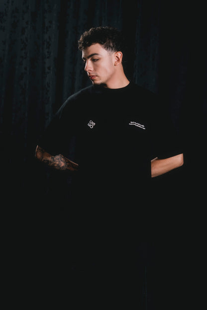 MURU MUNDUS T-SHIRT BLACK