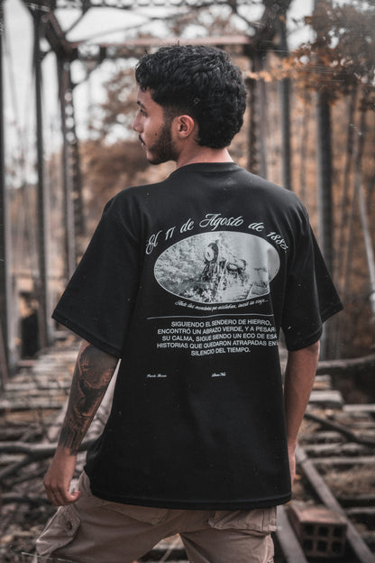 CAMISETA OVERSIZE VESTIGIOS K000